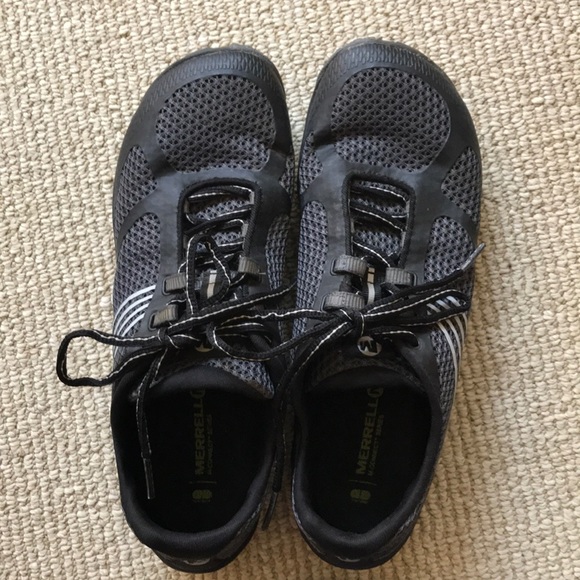 Merrell Shoes - Merrell women’s size 9.5 Vibram walking shoe